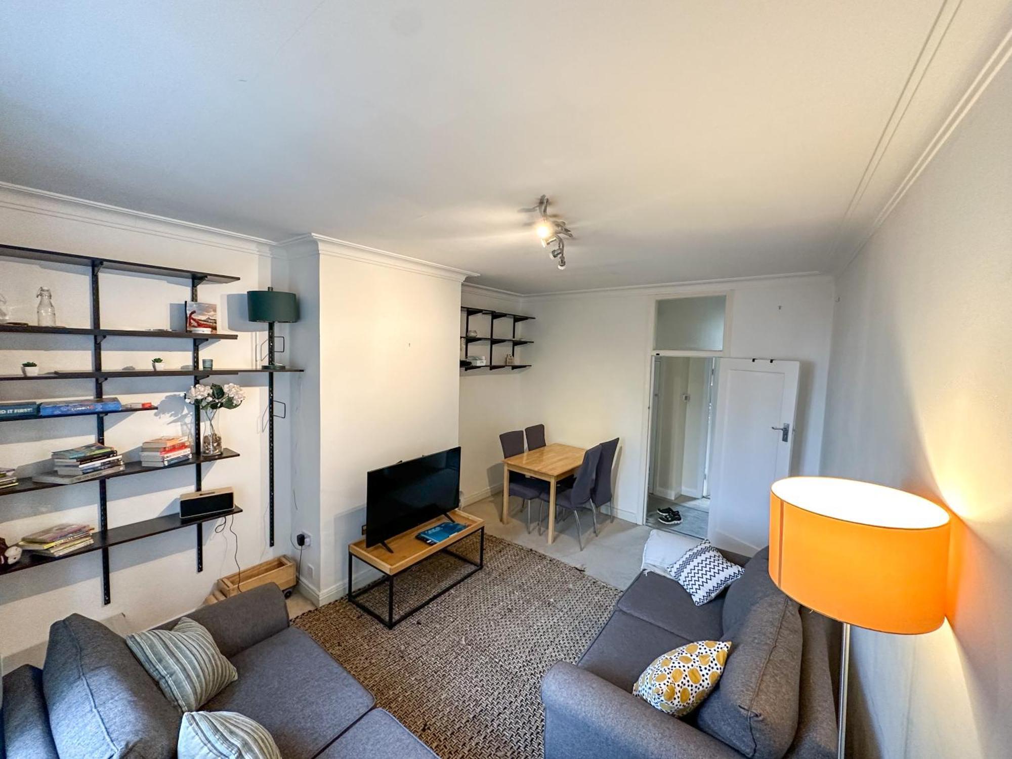 2 Bed Flat - Short Walk From Brent Cross Station Apartamento Hendon Exterior foto
